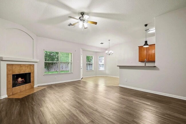 Photo - 2702 Orchard Creek Ln