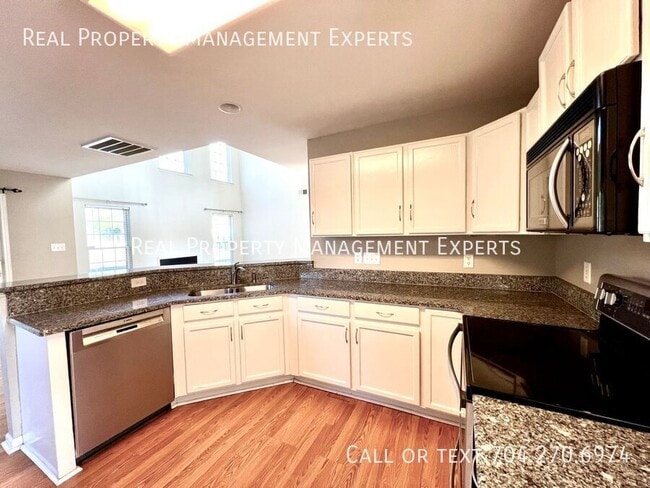 Photo - 9902 Redbud Tree Ct