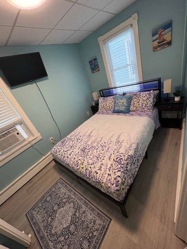 323 E Maple Ave Unit 1