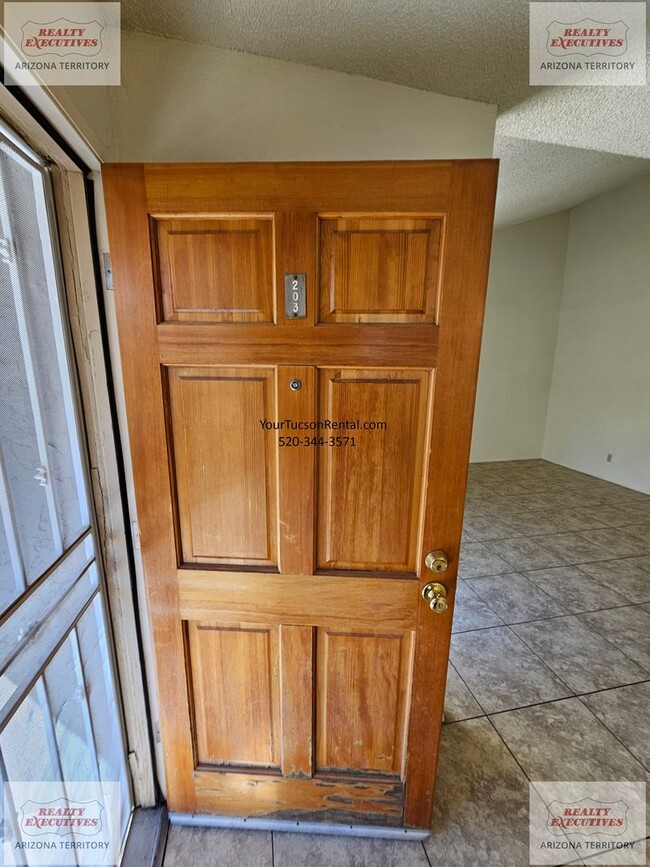 Photo - 22nd & Kolb Area Condo - Upstairs unit in Langley Gardens