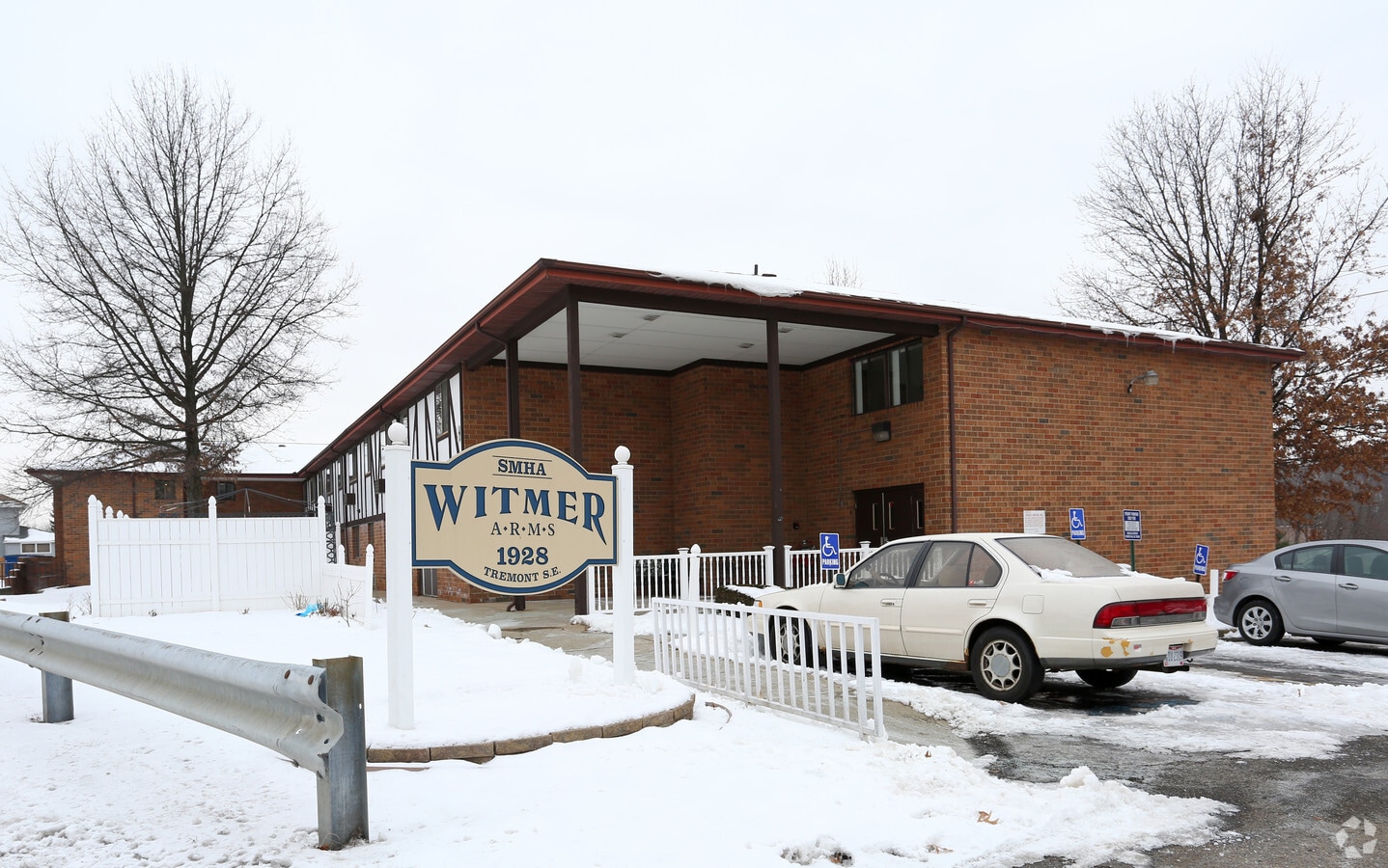 Photo - Witmer Arms Apartments