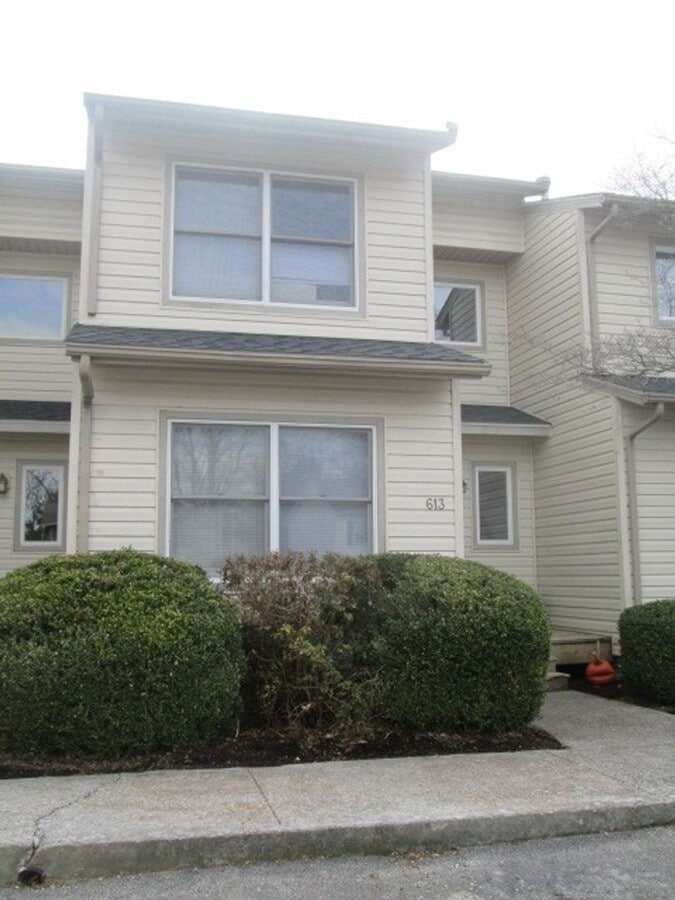 Photo - 613 Green St
