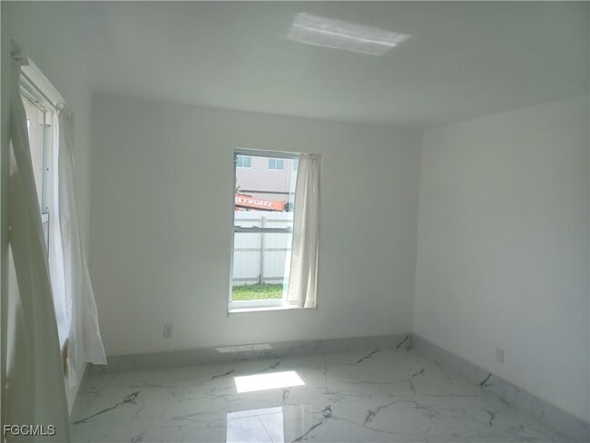 Photo - 1102 SW 15th Terrace