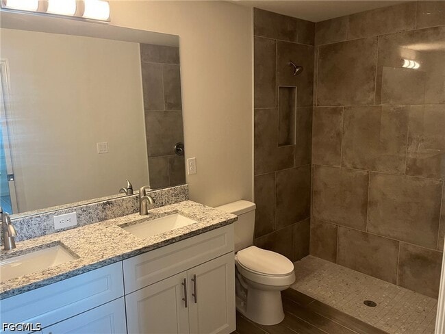 Photo - 916 Andalusia Blvd