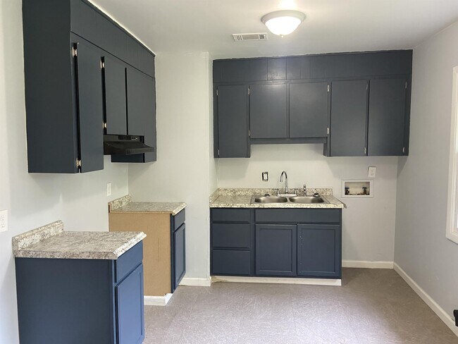 Photo - 3258 Lancing Ln