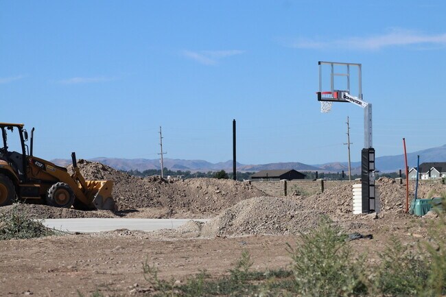 Photo - 539 W 1810 N