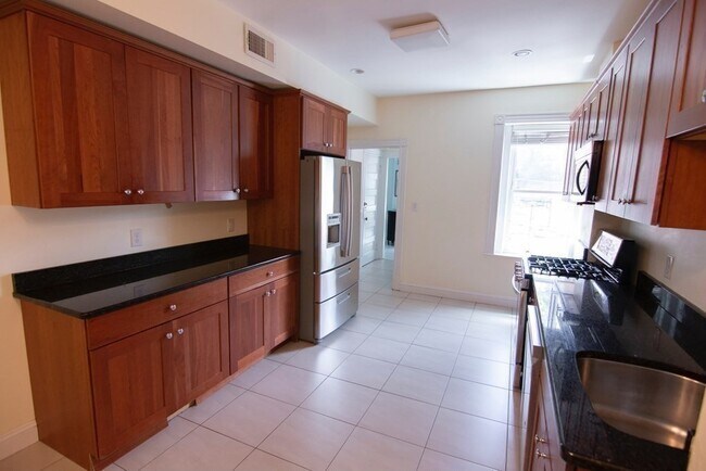 Photo - 1895 Beacon St Unit 3