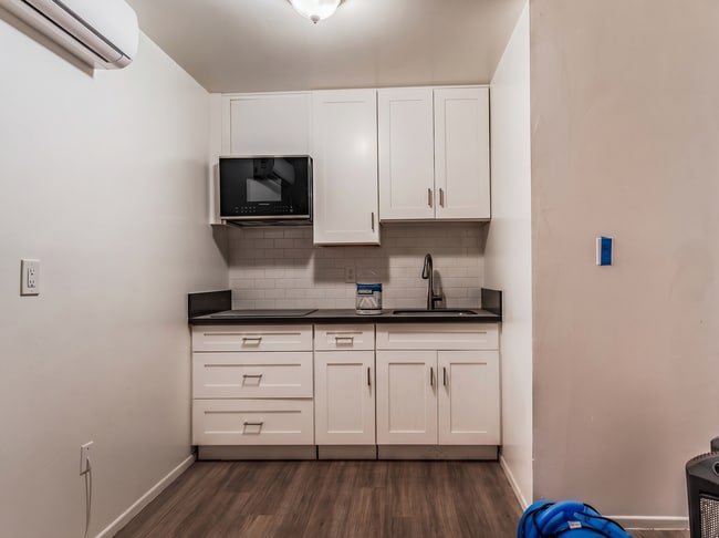2172 Pacific Ave Unit A