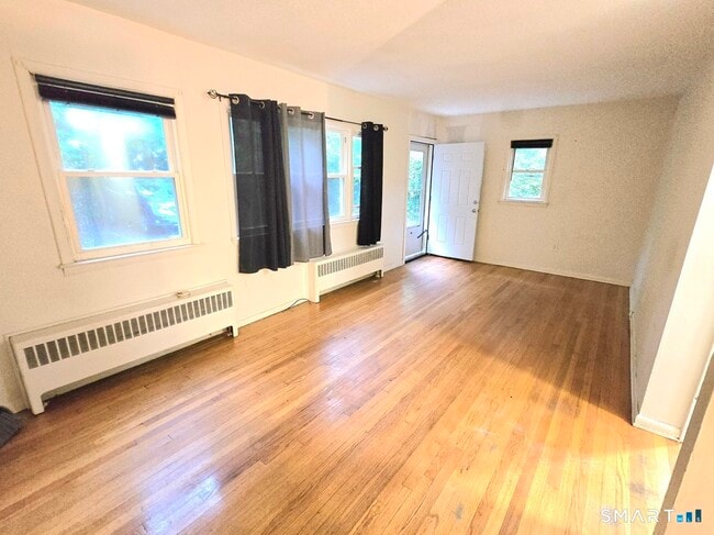 Photo - 148 Sisson St Unit C