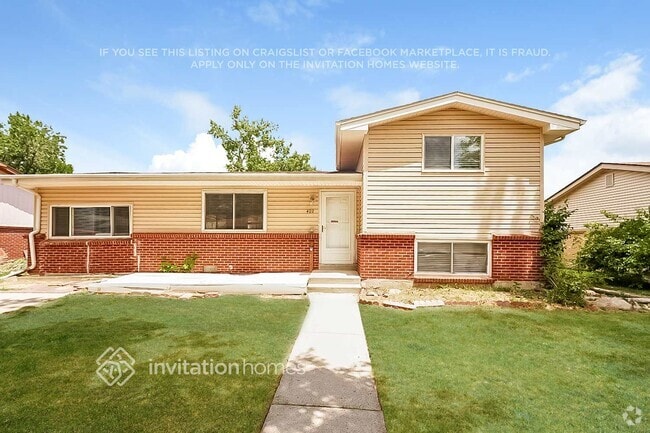 Building Photo - 402 S Robb Way Rental