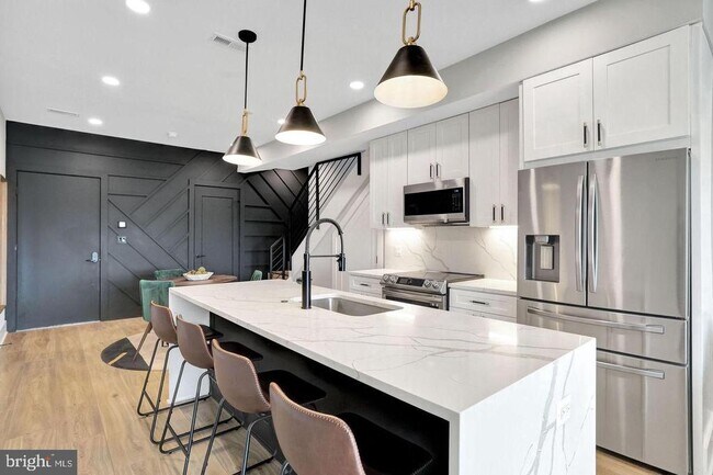 4012 Georgia Ave NW Unit 402