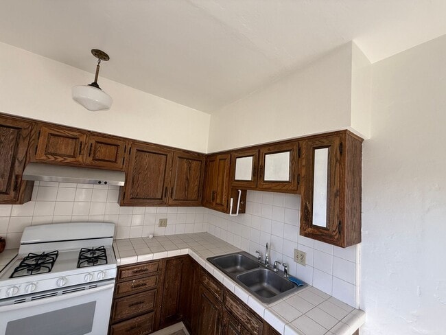 Photo - 5942 Willoughby Ave Unidad 5