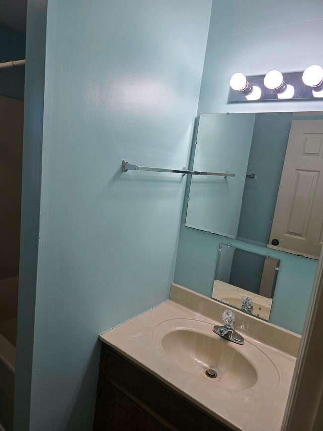 Photo - 4463 Ellis Cir NW Unit # 1