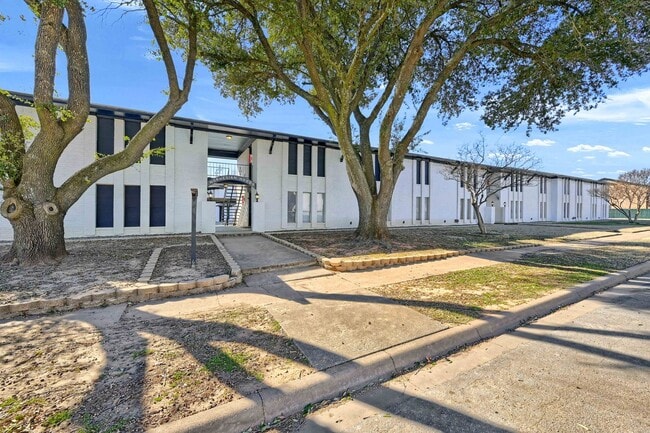 Photo - The District at Sherman