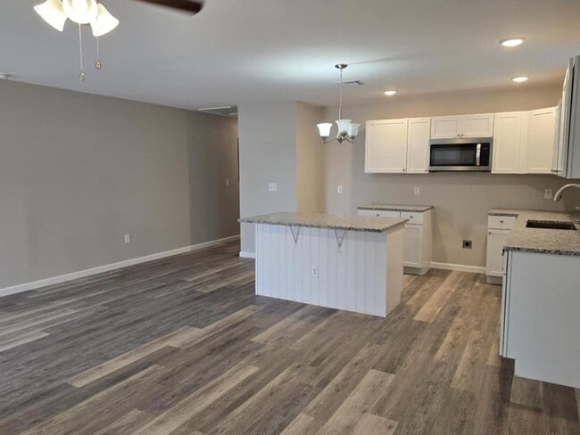 Photo - 4111 W 57th St