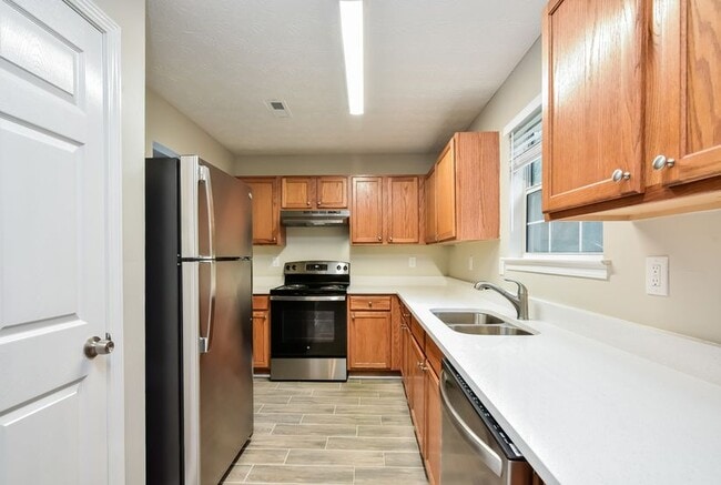 Photo - 1769 Cutters Mill Way