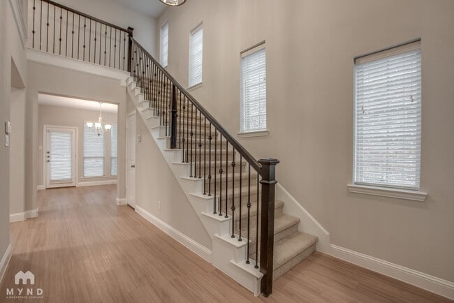 Photo - 3112 Damsel Sauvage Ln