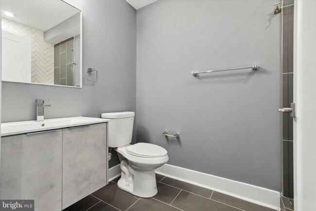 Photo - 1615 Poplar St Unit 2