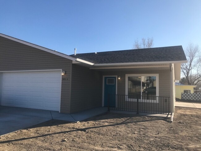 Photo - 2851 Belford Ave