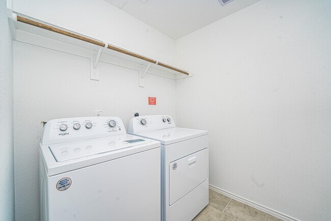 Photo - 1118 Appaloosa Ln