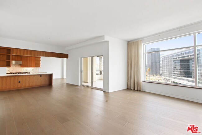 Photo - 1 W Century Dr Condo Unit 8C