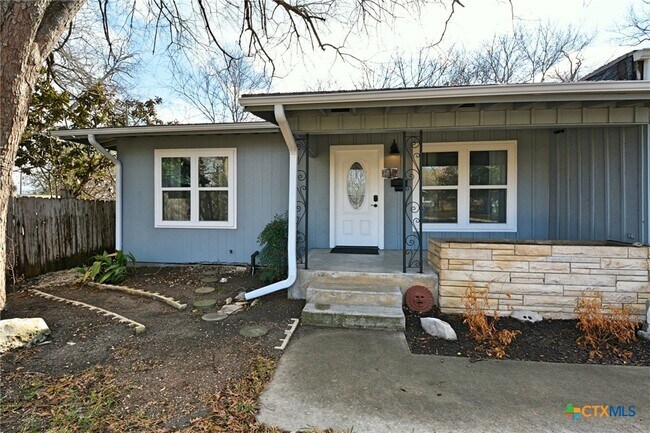 Photo - 571 W Merriweather St