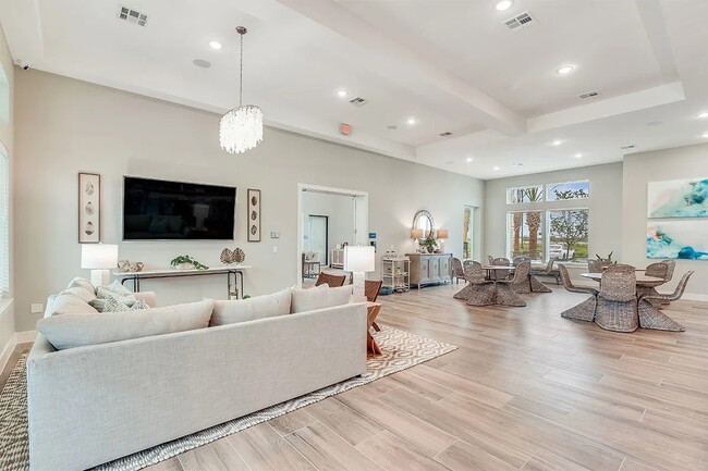 Building Photo - 3301 Gulf Fwy Unit 6307 Rental