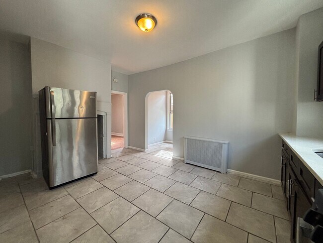 144 E Jersey St Unit 2