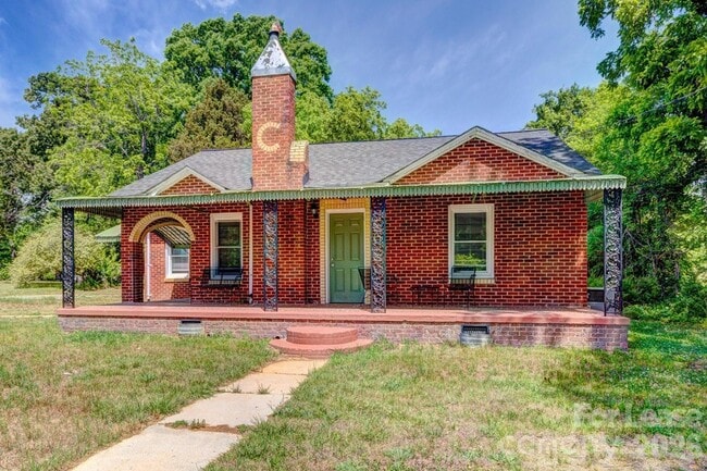 Photo - 1006 Delview Rd