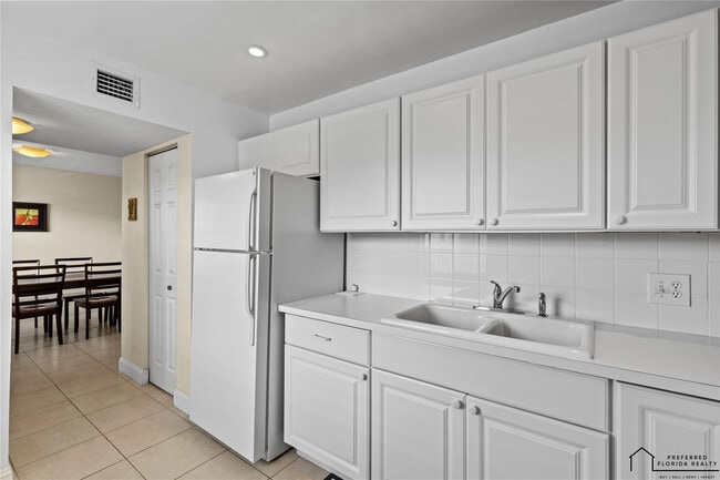 Photo - 4191 NW 41st St Unidad 316