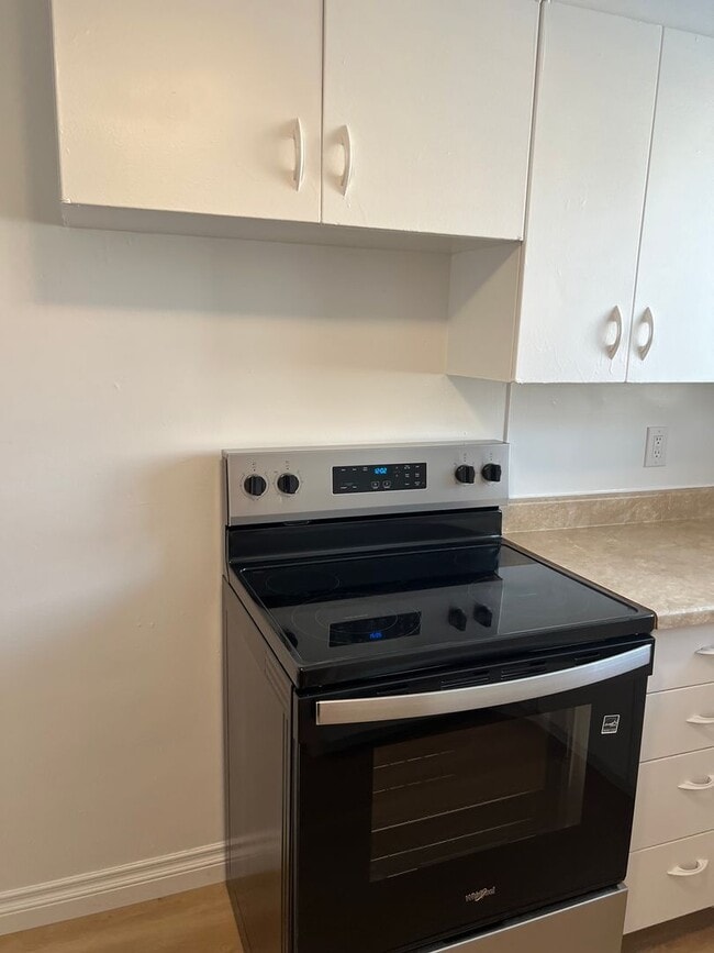 Photo - 1 bed/1 bath Unit 27