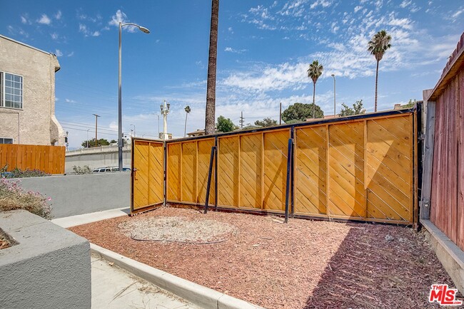 419 S Lorena St Unidad 419