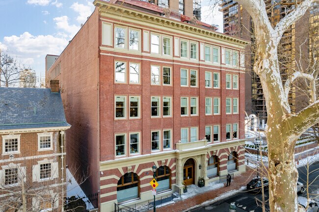 Photo - Lippincott Bldg