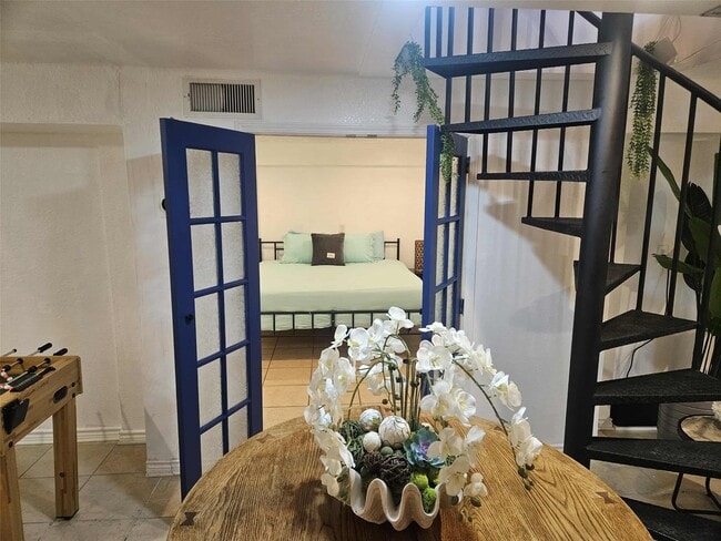 Photo - 812 Marlin St