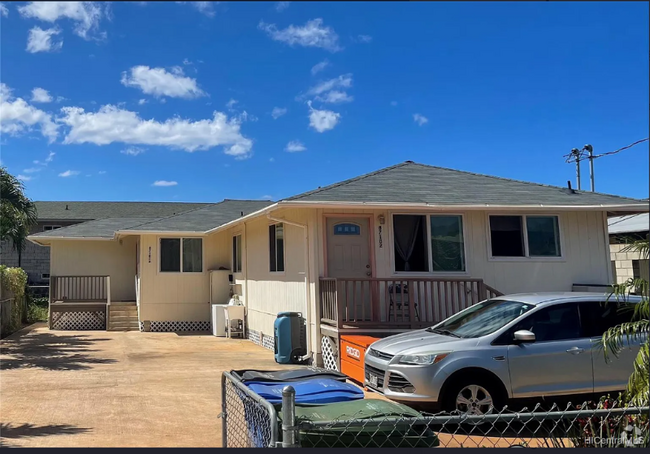 Building Photo - 87-182-182 Holopono St Unit B Rental