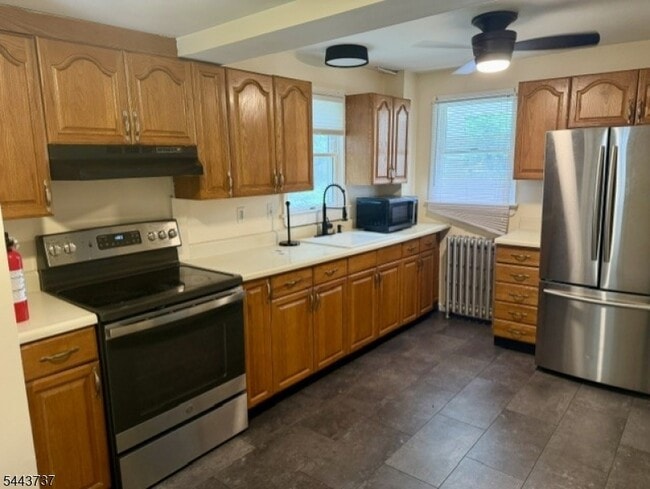 Building Photo - 5 Vannatta Pl Unit 2
