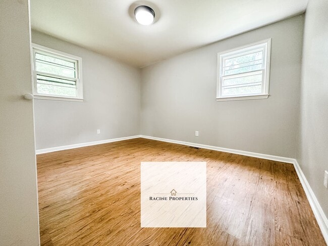 Photo - Charming Home in Laurens