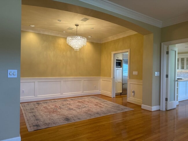 Photo - Exceptional 3 bed, 3 bath in Houghton Kirk...