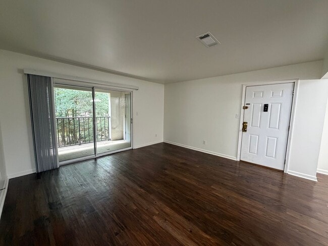 Photo - 601 N Gay St