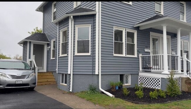 Building Photo - 90 Washington Ave Unit 90