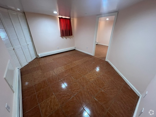 Building Photo - 113 Oakwood Ave Unit 1bd Cliffside Park Rental