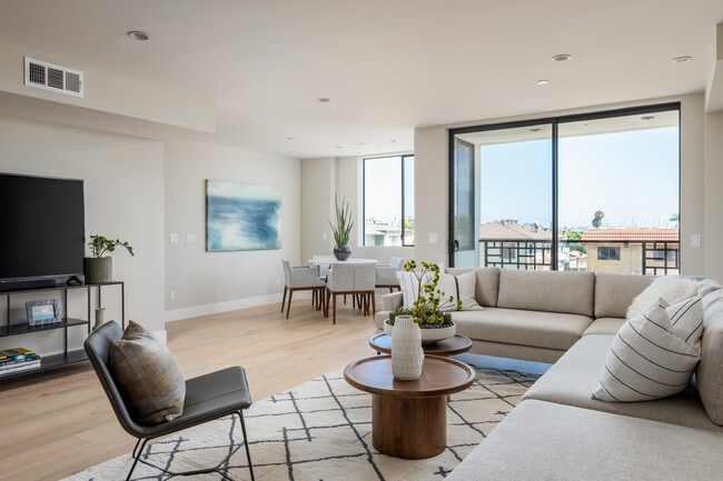 Photo - Bayview Townhomes at Point Loma