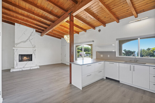 Photo - 31259 Bailard Rd House