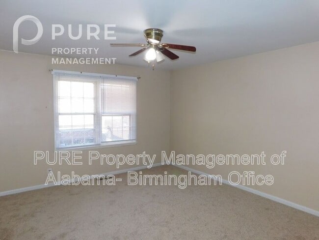 Photo - 117 22nd Ave NE