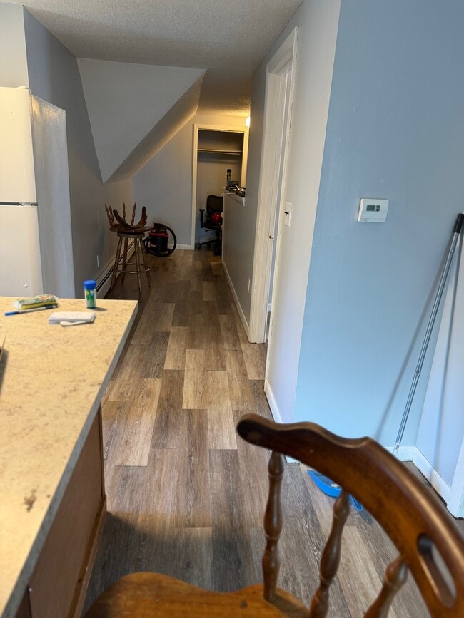 187 Center St Unit 5