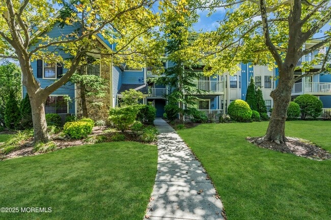 Photo - 260 Crosspointe Dr Unit 260