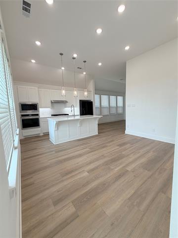 Photo - 1404 Pintail Pl