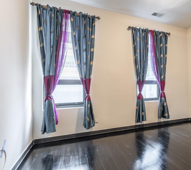 Photo - 1 bedroom in Chicago IL 60610 Unit 2F