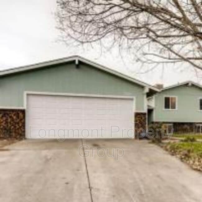 Building Photo - 2525 Lanyon Dr Rental