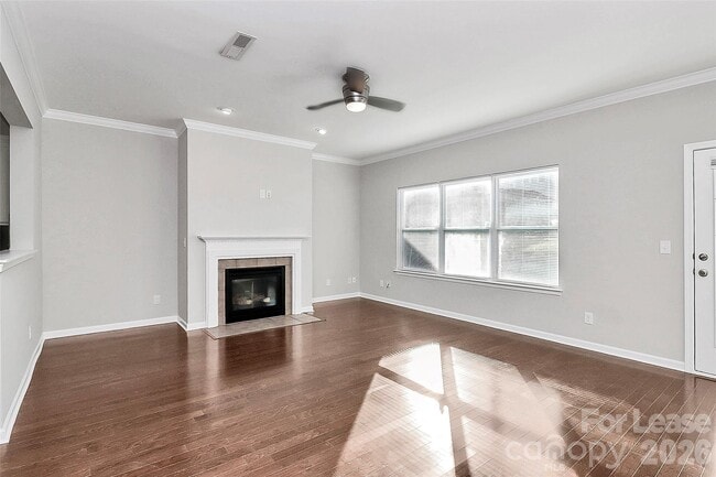 Photo - 8116 Dumphries Dr